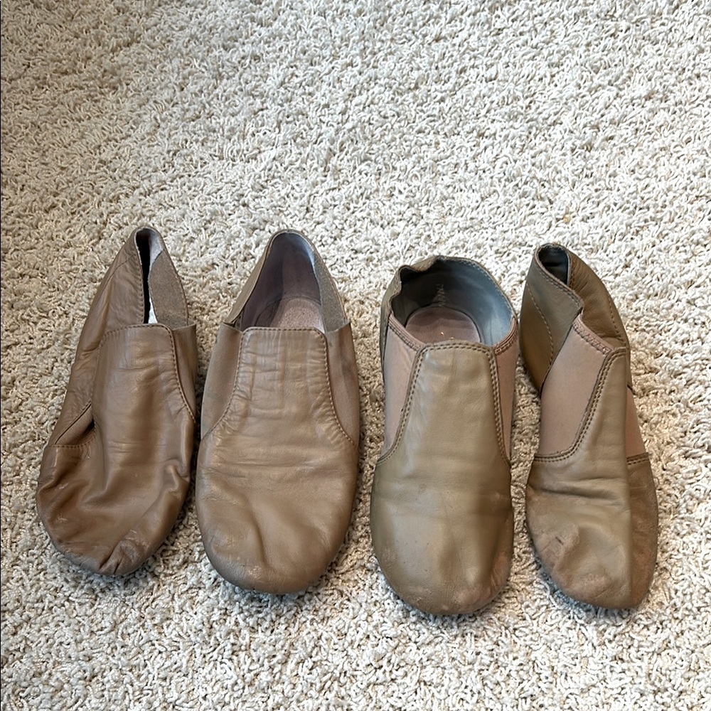Women’s dancer shoes